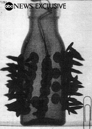 An image obtained and released by ABC News on July 27, 2005 reportedly shows an x-ray view of an explosive device that was found in the trunk of a car at London's Luton train station in connection with the July 7 London bombings.